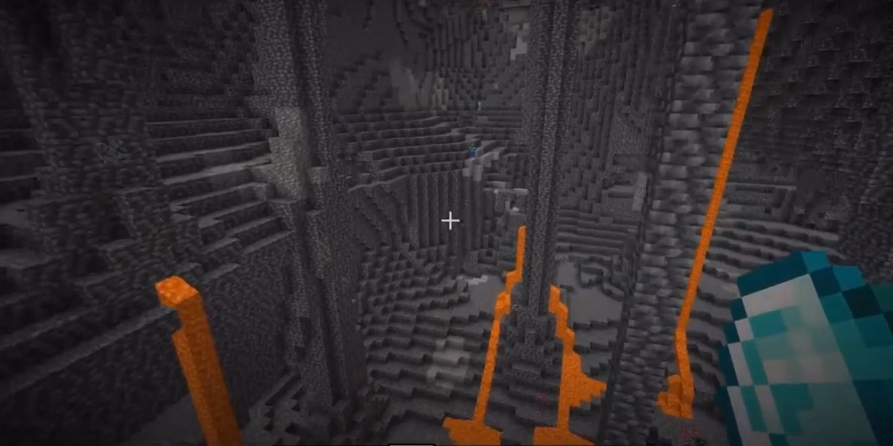 ten-minecraft-seeds-that-practically-hand-players-diamonds-image-3